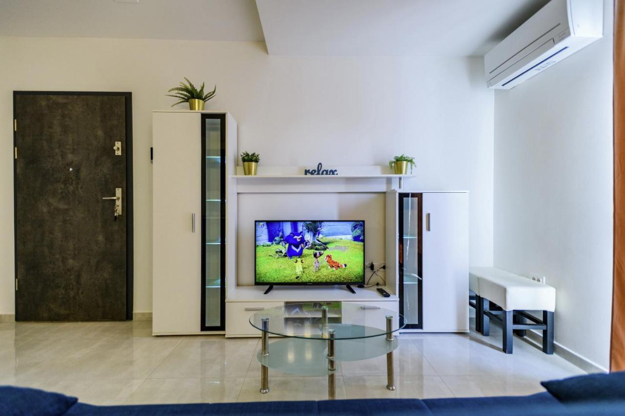 Holiday Apartment Zadar - With Summer Balcony And Parking Екстериор снимка