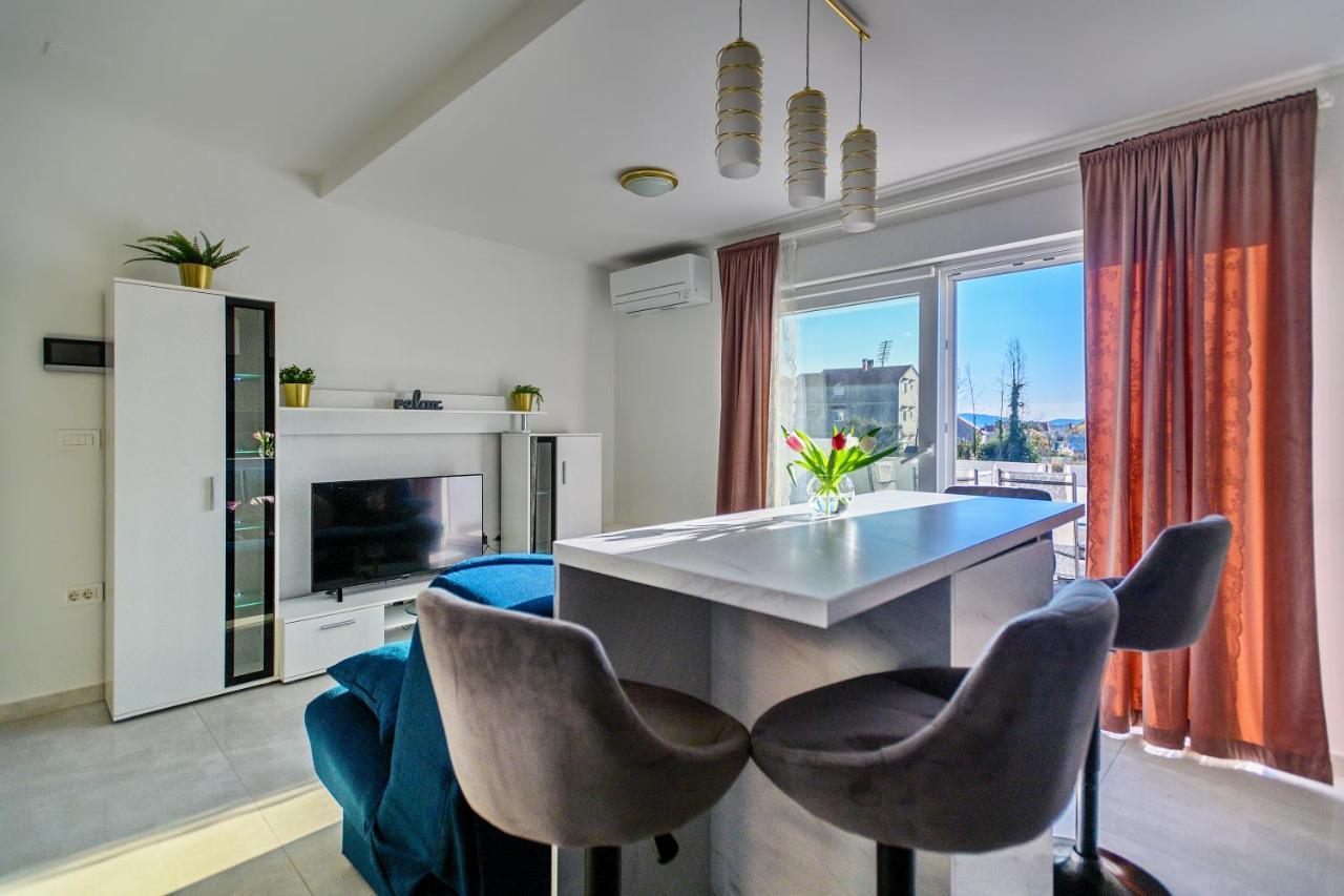 Holiday Apartment Zadar - With Summer Balcony And Parking Екстериор снимка