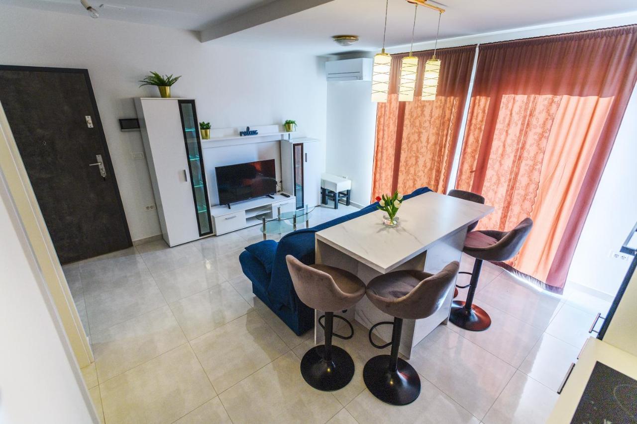 Holiday Apartment Zadar - With Summer Balcony And Parking Екстериор снимка