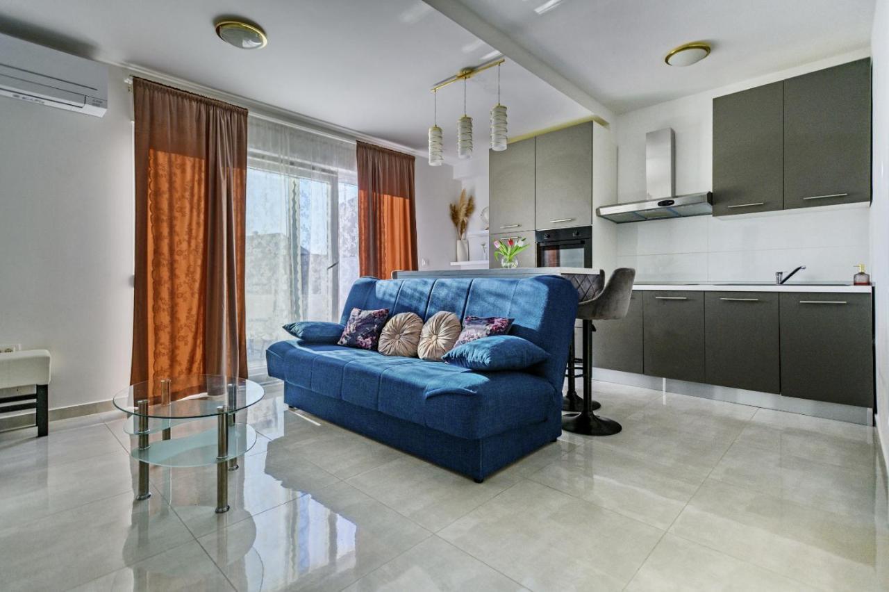 Holiday Apartment Zadar - With Summer Balcony And Parking Екстериор снимка