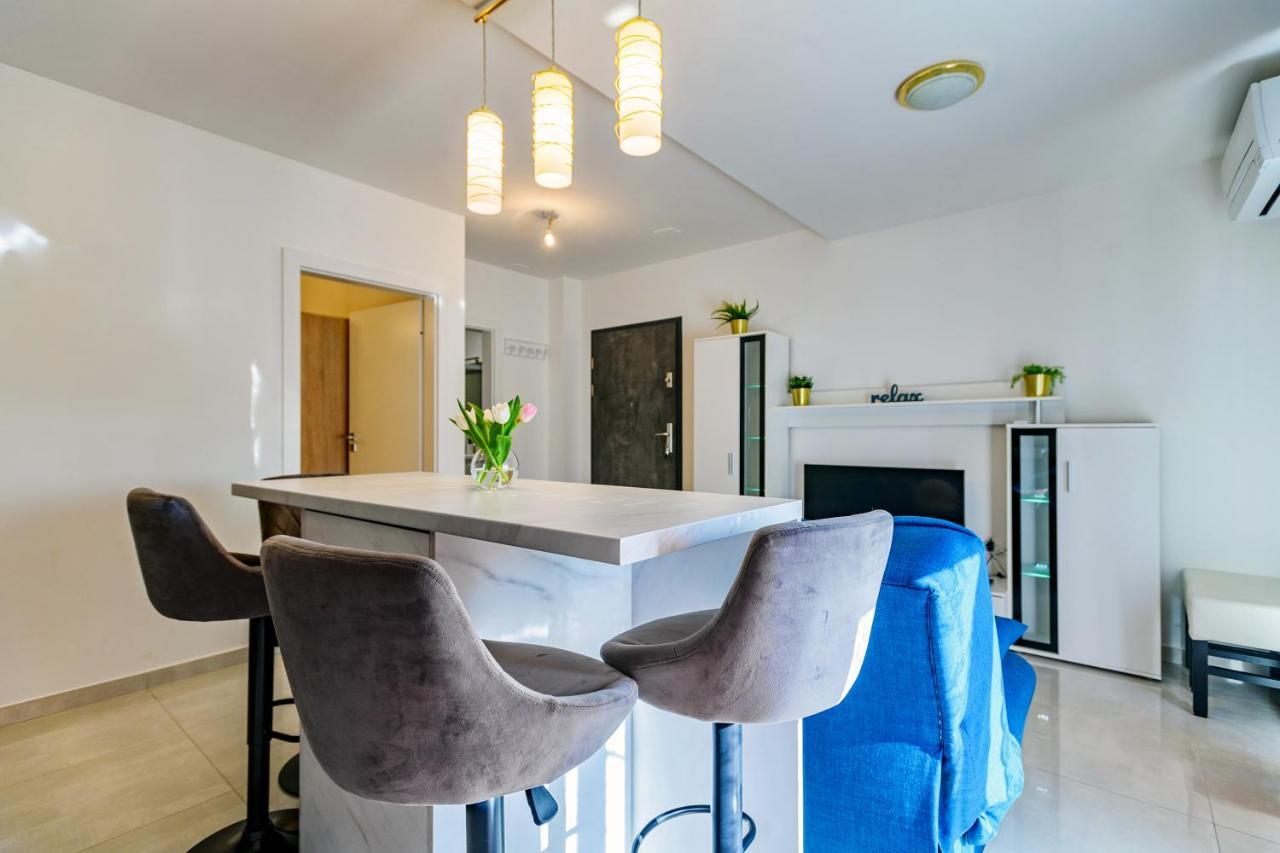 Holiday Apartment Zadar - With Summer Balcony And Parking Екстериор снимка